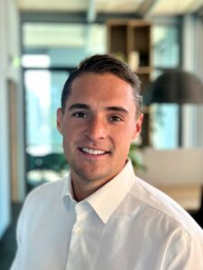 Promotion of Bas de Vos